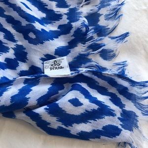 EUC Prana Ikat print blue & white beach sarong